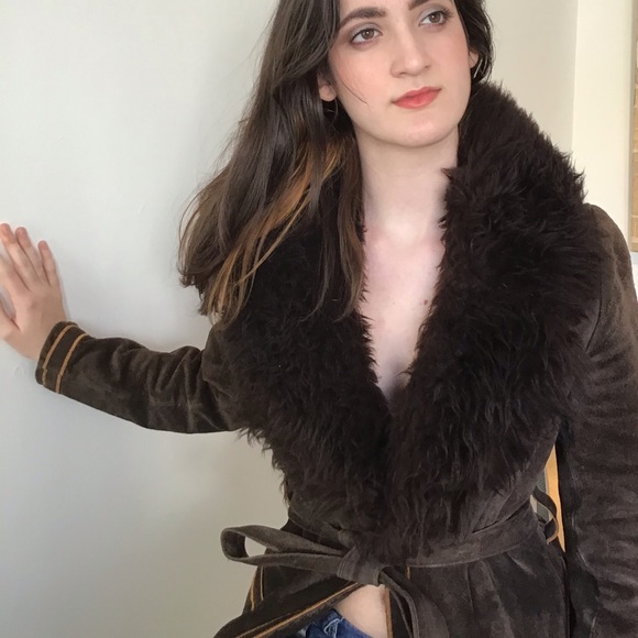 Vintage (Rare) Brown Suede 3/4 Length Faux Fur-Lined Coat - Picture 3 of 8